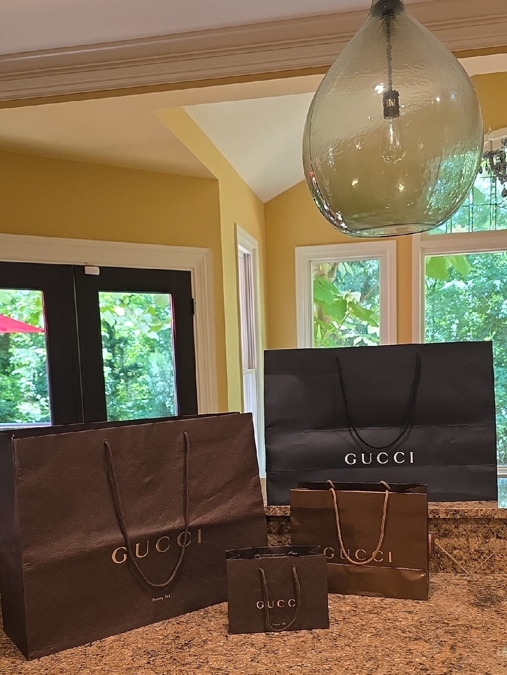 4 Gucci Shopping Bags